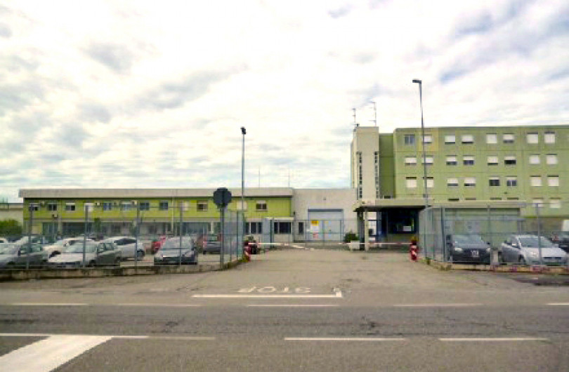 Assurda violenza nel carcere S. Michele: ferito poliziotto